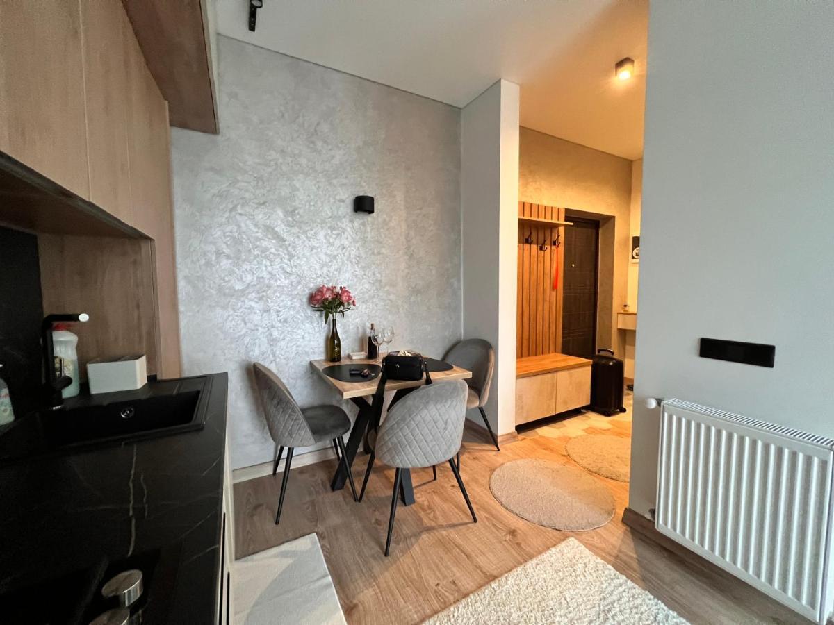 New Apartment Vivita ウージュホロド エクステリア 写真